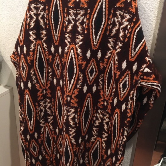 Zara long geometric jacquard coat- Host Pick! - Picture 8 of 8